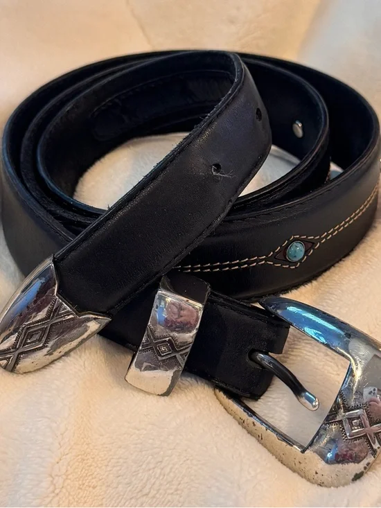 Vintage Brighton black Leather Belt with Turquoise Accents - Size 34 - Picture 2 of 7